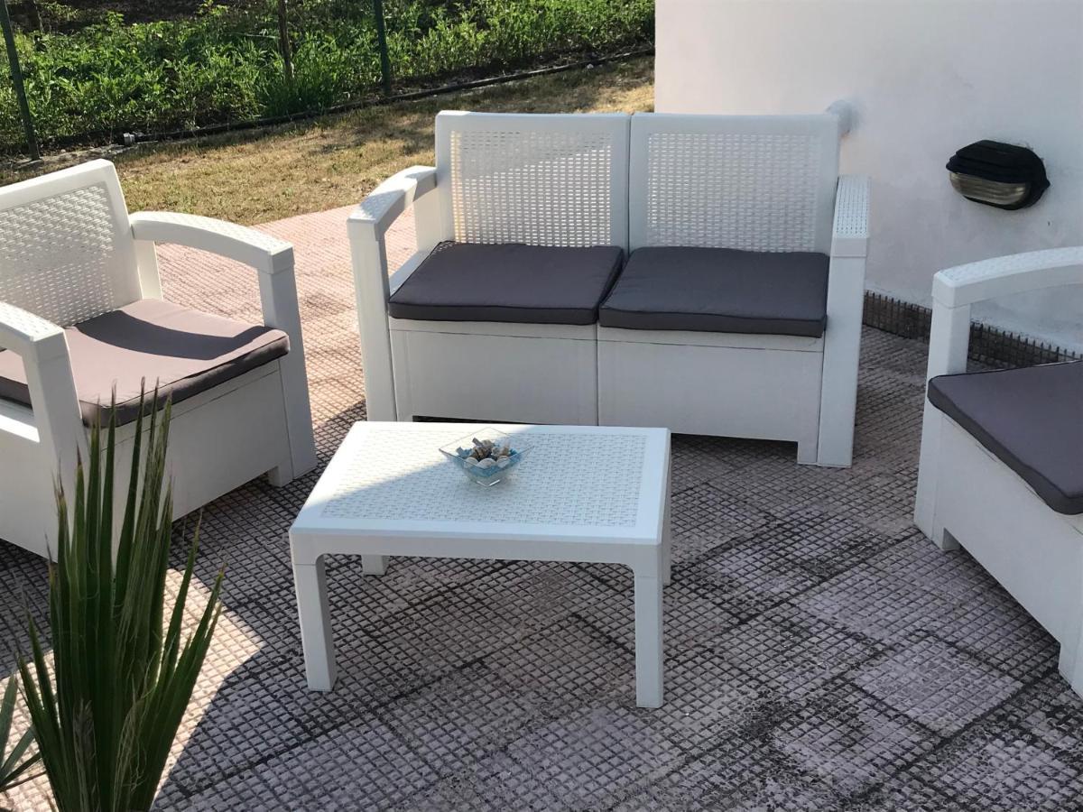 ויאסטה Villa Angela Case Vacanza מראה חיצוני תמונה