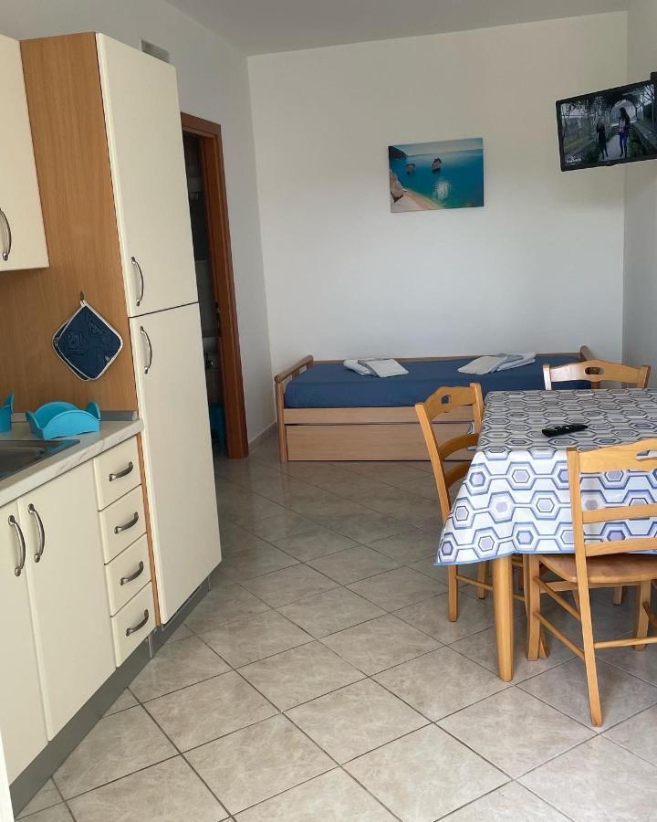 ויאסטה Villa Angela Case Vacanza מראה חיצוני תמונה